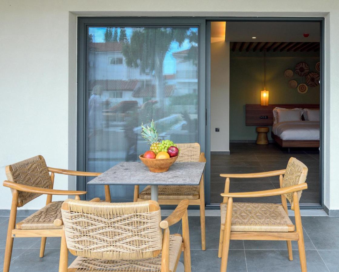 Amyntas Seafront Hotel Neos Marmaras Exterior photo
