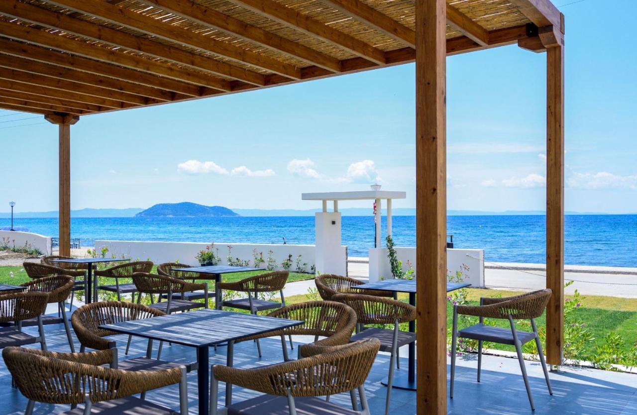 Amyntas Seafront Hotel Neos Marmaras Exterior photo