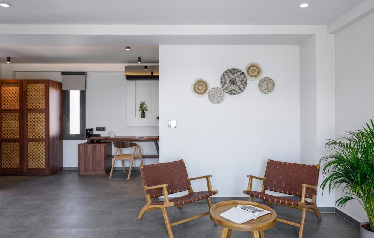 Amyntas Seafront Hotel Neos Marmaras Exterior photo
