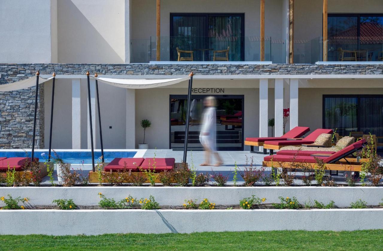 Amyntas Seafront Hotel Neos Marmaras Exterior photo